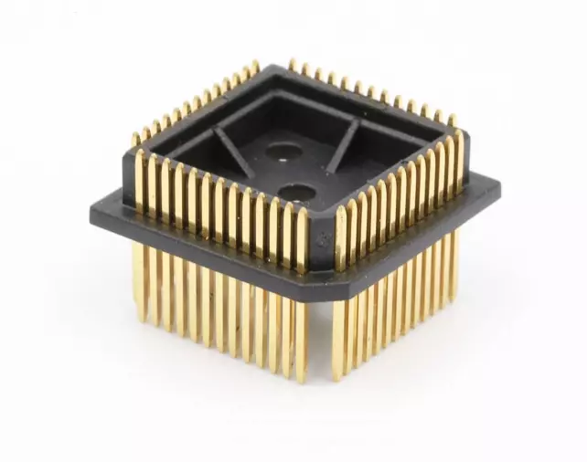 PLCC  25X 25MM 68 PIN NOZ 